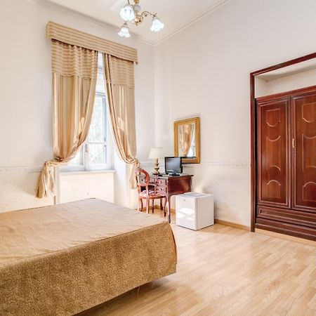 Hotel D'Este Roma Esterno foto