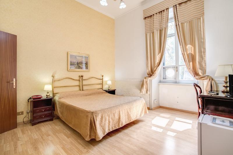 Hotel D'Este Roma Esterno foto