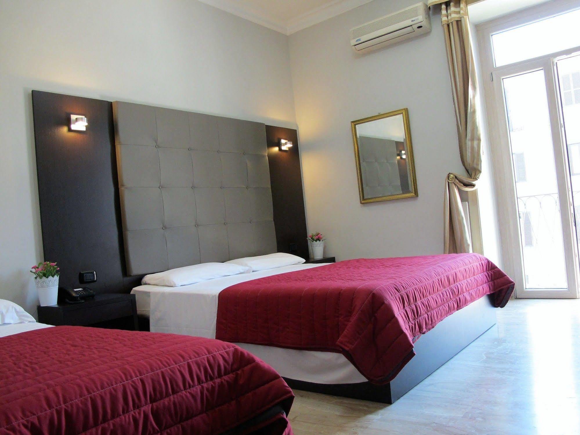Hotel D'Este Roma Esterno foto