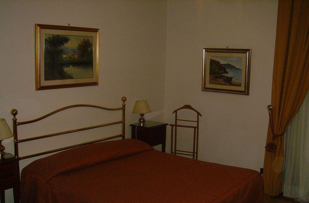 Hotel D'Este Roma Camera foto